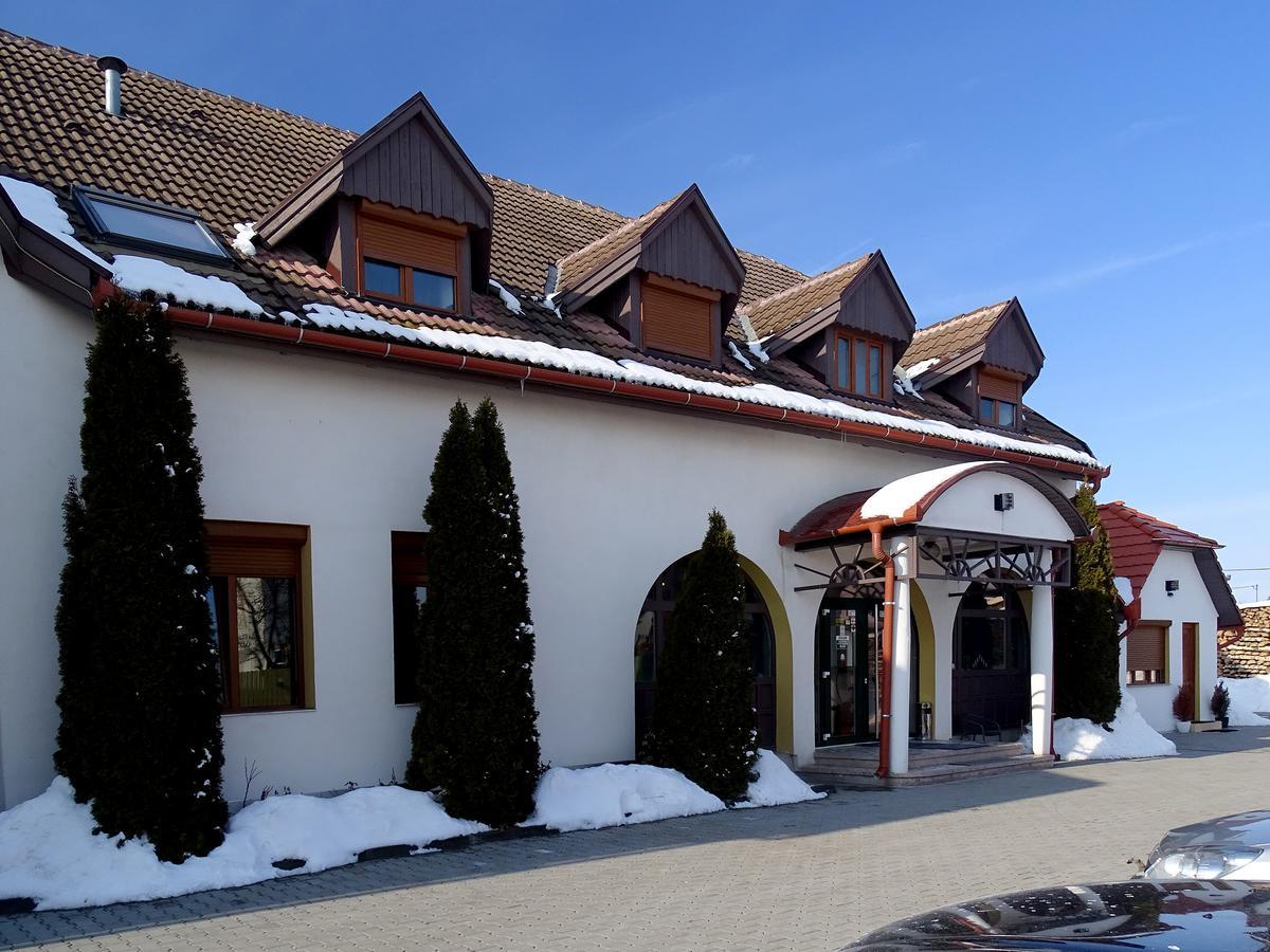 Prince Hotel Miercurea Ciuc Luaran gambar